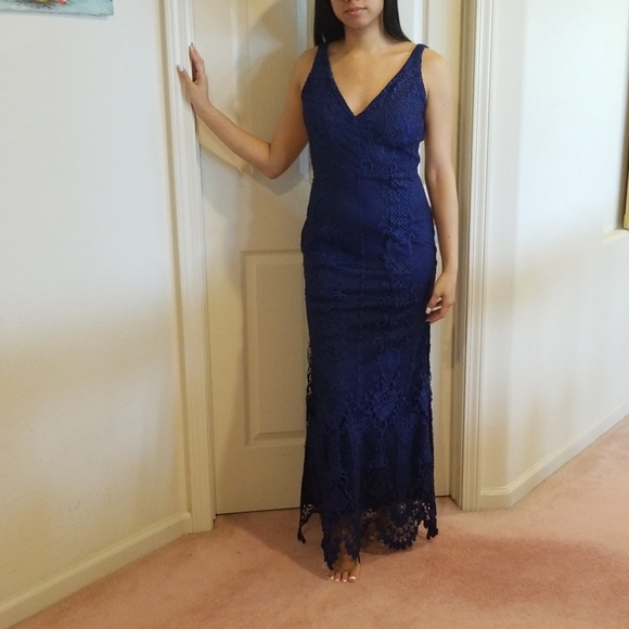 Soieblu Lace evening gown - Picture 3 of 4